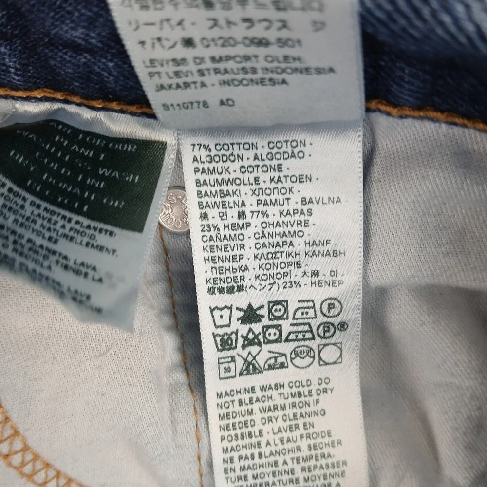 Levis 527 33x30 Mens Jeans Bootcut‎ Cowboy **Actual 32x28 ** Cool Fading FLAW